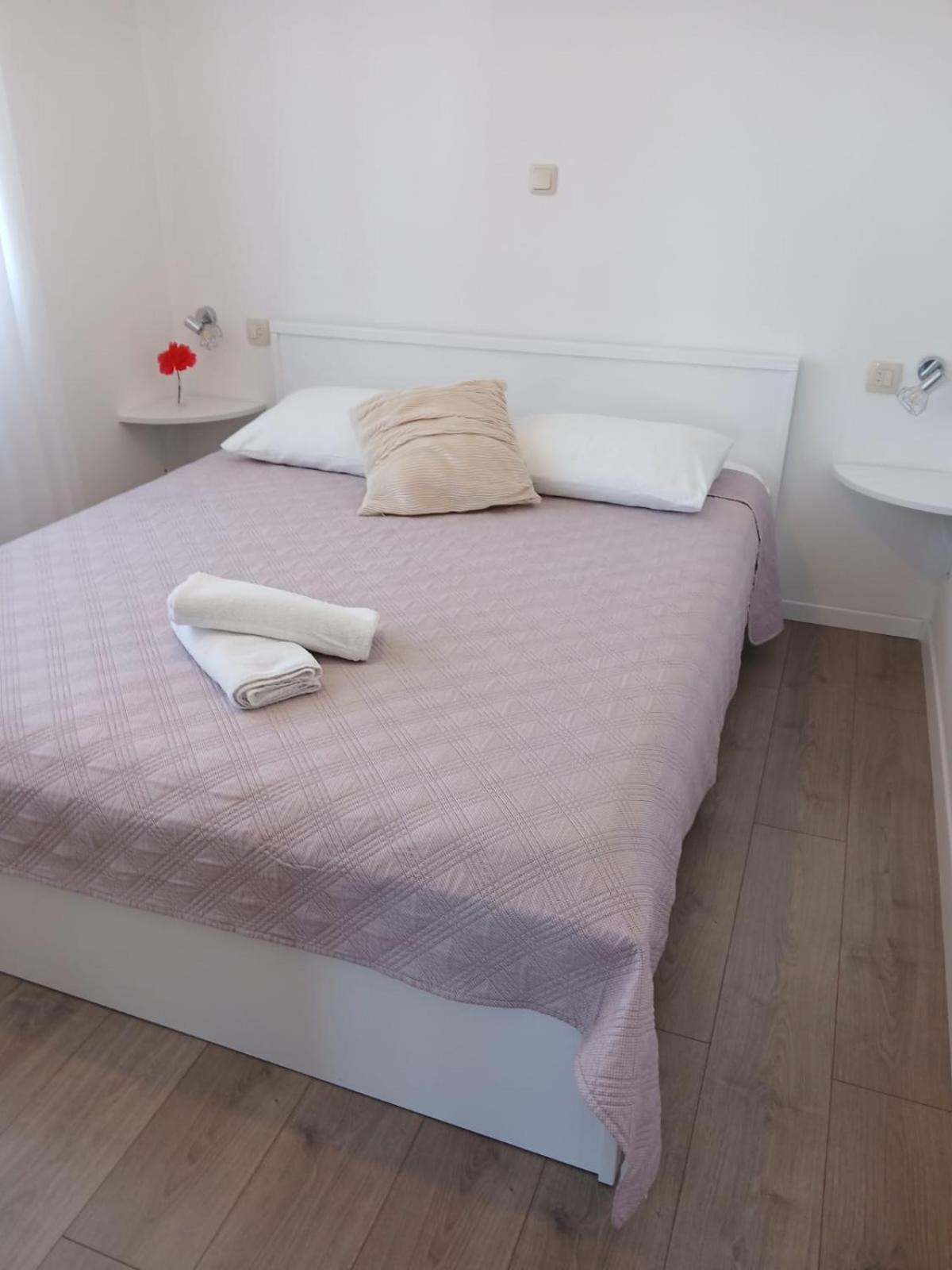 Apartments Marina Трогир Экстерьер фото