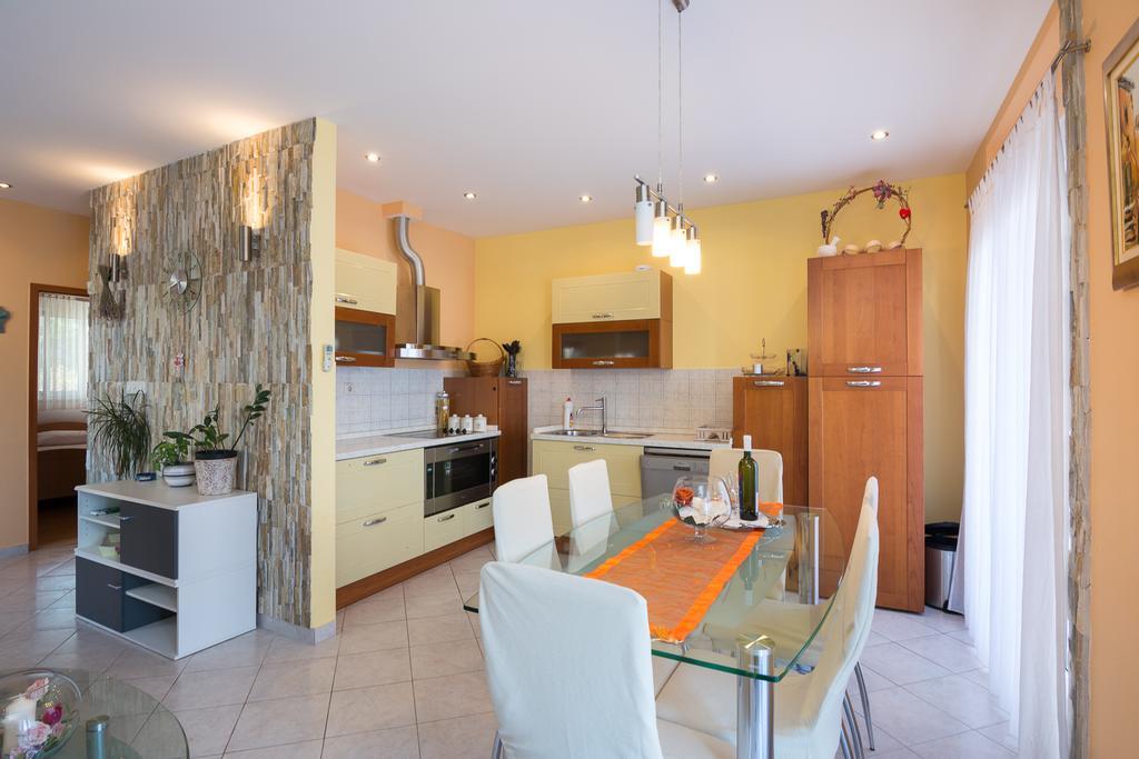 Apartments Marina Трогир Экстерьер фото